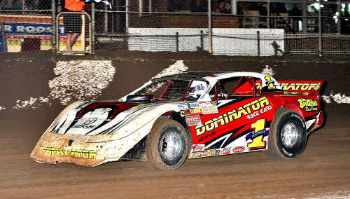 Super Sedan competitor Darren Kane is hoping for a great start to a new season of speedway at Mothar Mountain. Super Sedan competitor Darren Kane is hoping for a great start to a new season of speedway at Mothar Mountain.